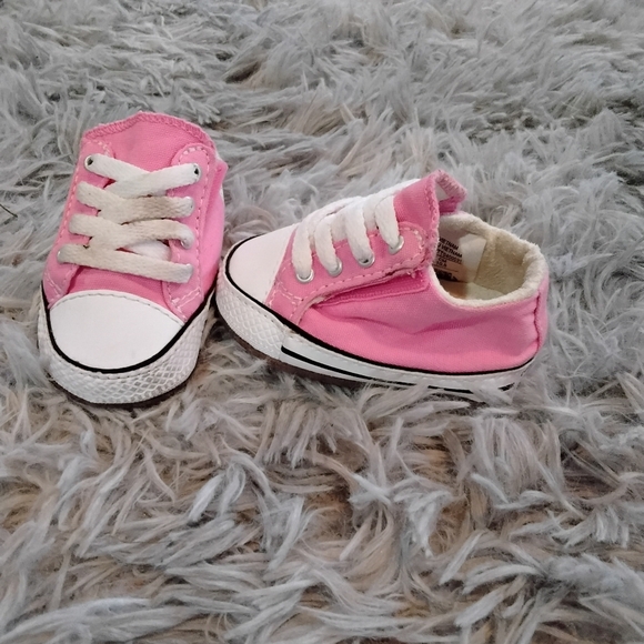 Converse Pink Infants Shoes Set Size 1&2 - Picture 6 of 7